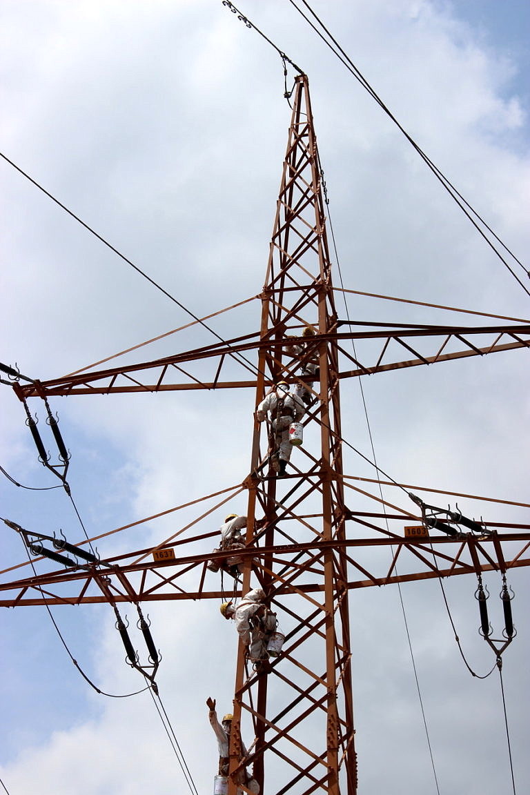 Akademischer Rat auf Zeit / Postdoc (m/w/d) für Themenbereich „Regelung elektrischer Energienetze“ gesucht