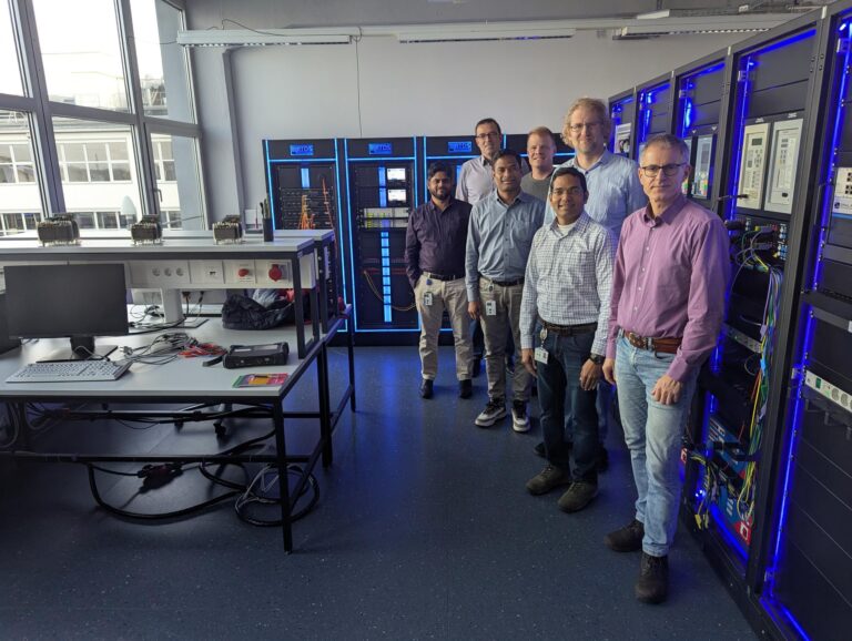 Internationaler Delegationsbesuch und Austausch im Rahmen der Zusammenarbeit mit der Siemens AG